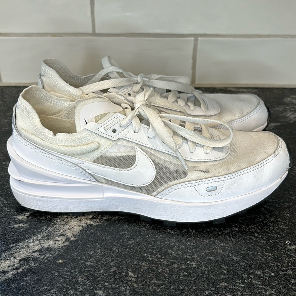 Nike Waffle One Women’s size 7.5 White/Black